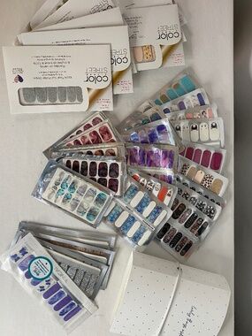 Huge Lot Nail Polish Strips, Color Street, Hello Lovely, All New
